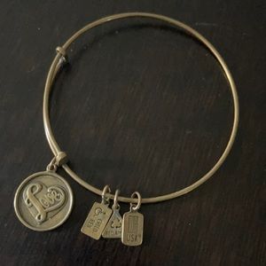 Gold Wind & Fire “Love” bracelet
